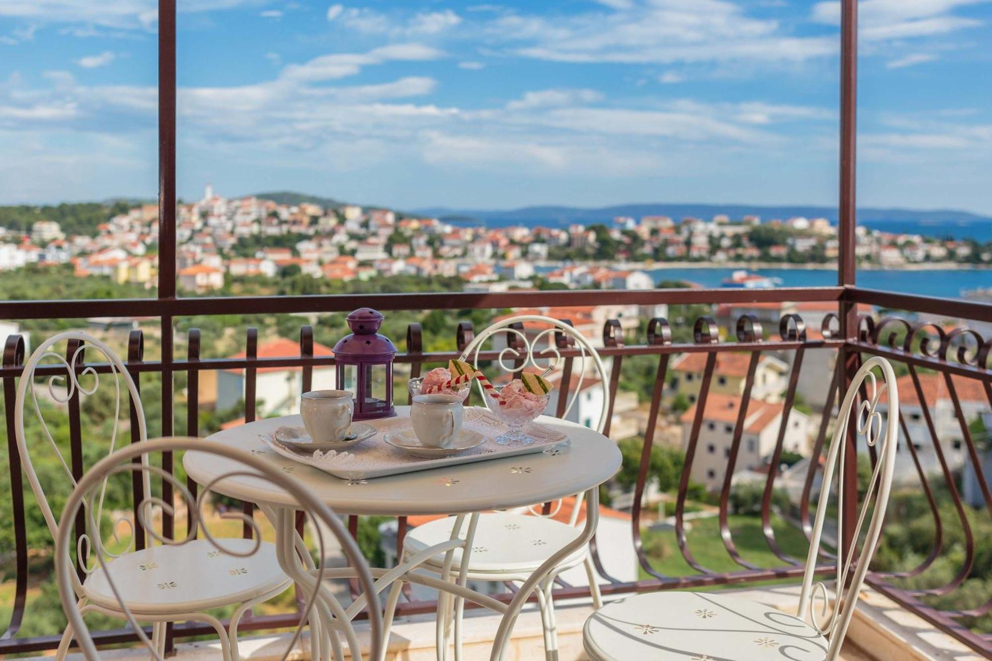 Apartments Loncar Сегет-Враниця Екстер'єр фото