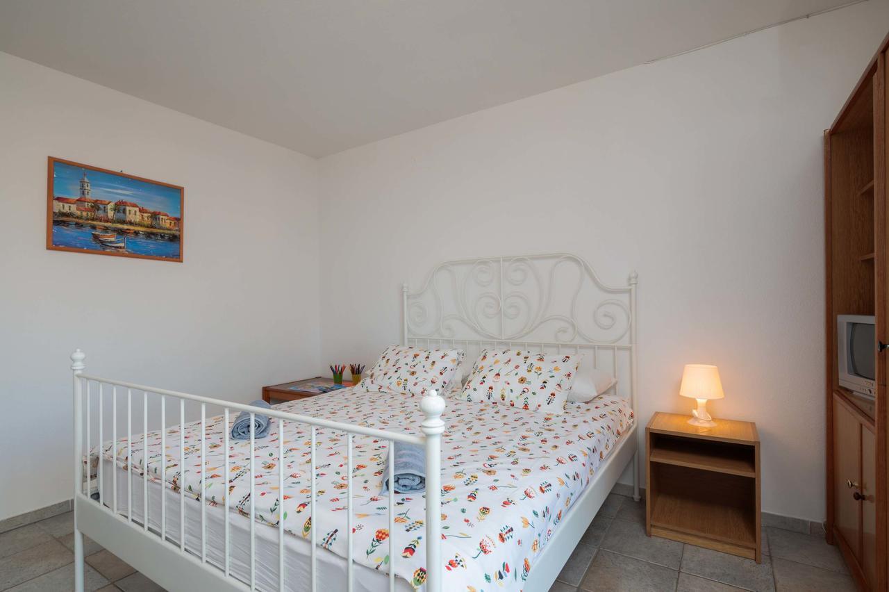 Apartments Loncar Сегет-Враниця Екстер'єр фото