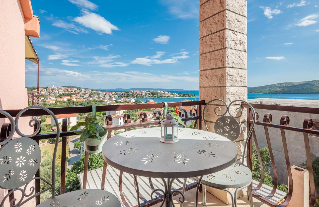 Apartments Loncar Сегет-Враниця Екстер'єр фото