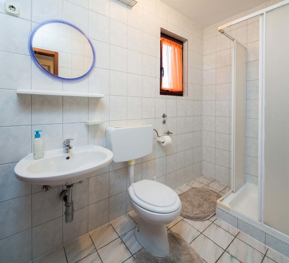 Apartments Loncar Сегет-Враниця Екстер'єр фото