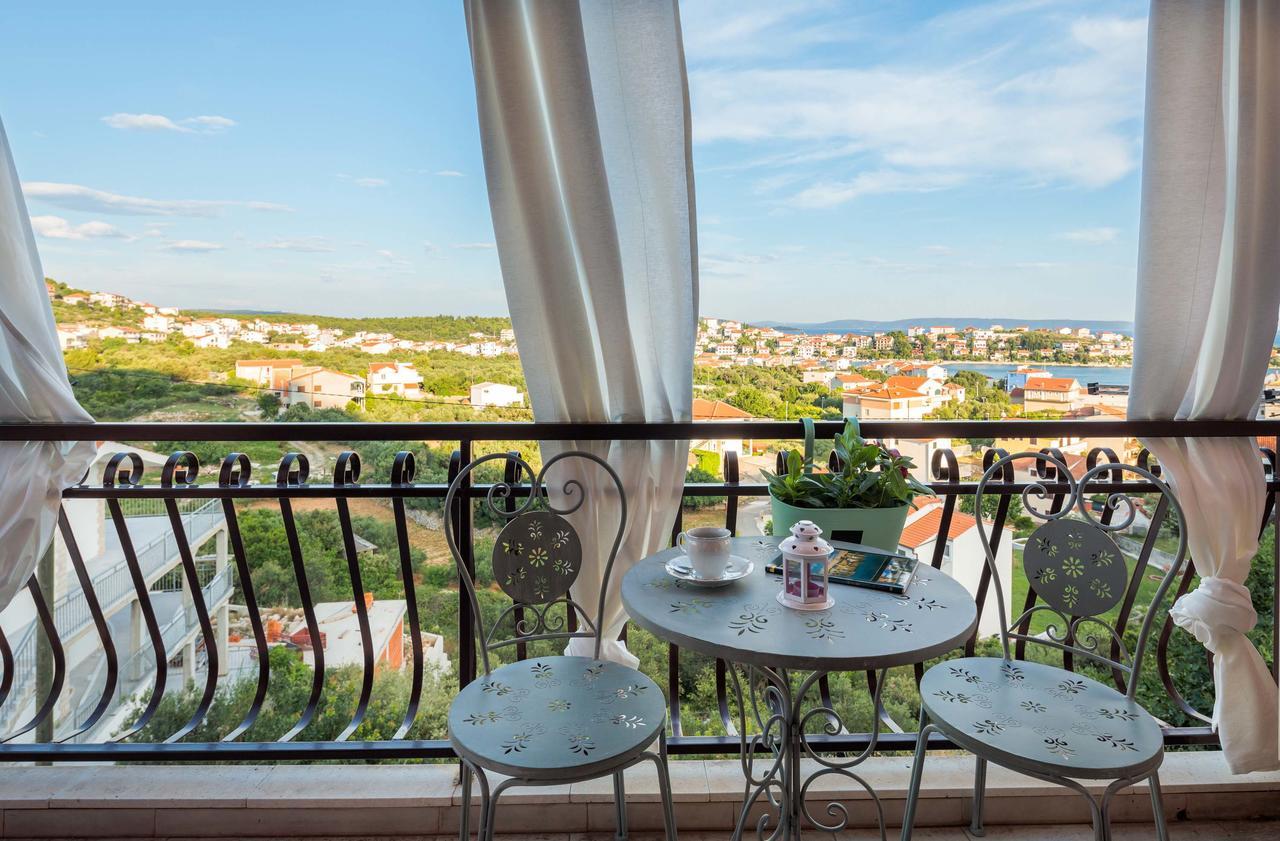 Apartments Loncar Сегет-Враниця Екстер'єр фото